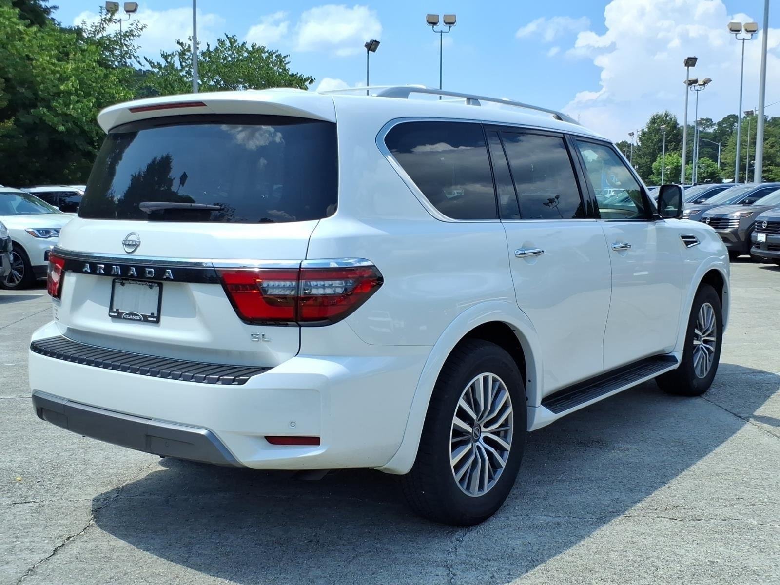 Used 2024 Aspen White Tricoat Nissan SL image 7