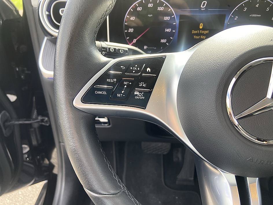 Used 2023 Black Mercedes-Benz GLC 300 image 22