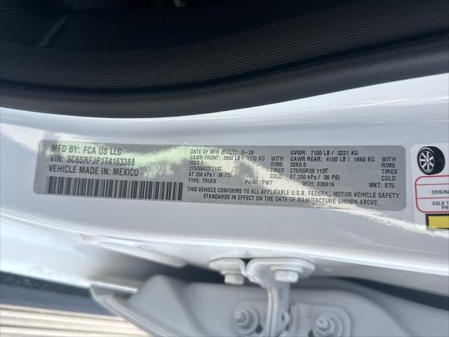 New 2026 Bright White Clear-Coat Exterior Paint RAM LARAMIE image 29