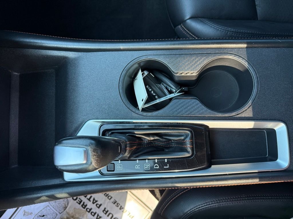 Used 2019 White Nissan 2.5 SR image 16