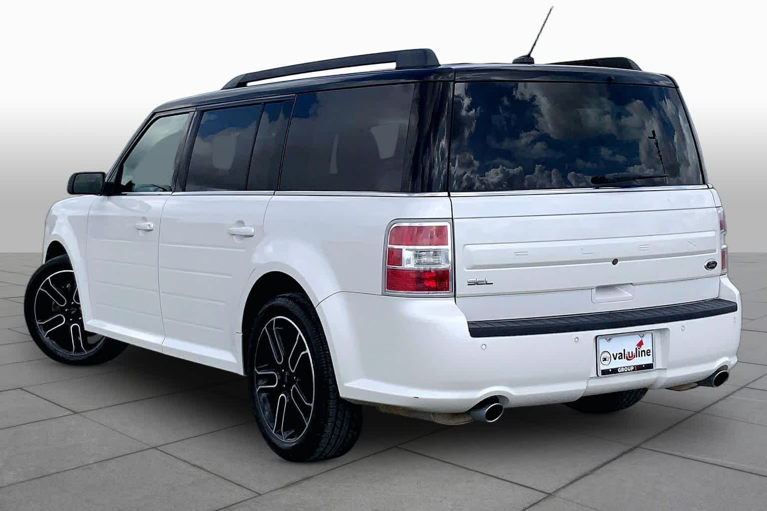 Used 2014 White Platinum Metallic Tri-Coat Ford SEL image 12