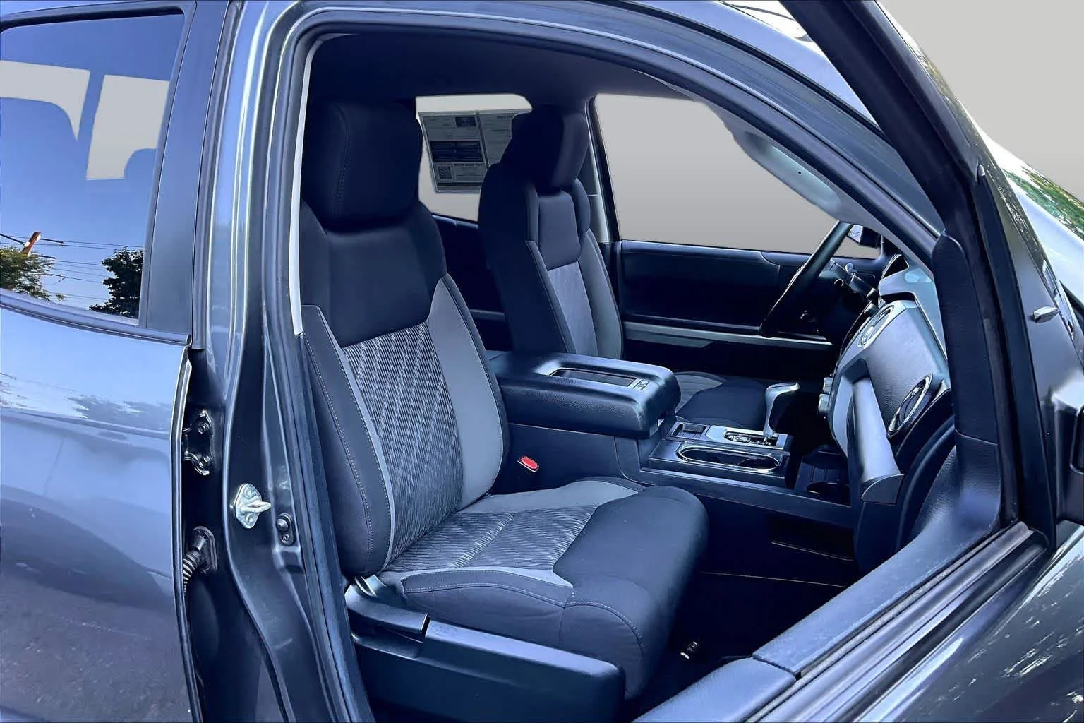 Used 2021 Magnetic Gray Metallic Toyota SR5 image 8