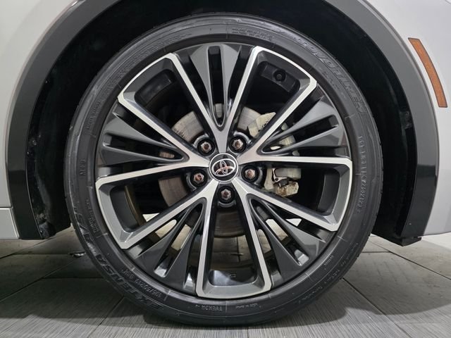 Used 2023  Toyota XLE image 25