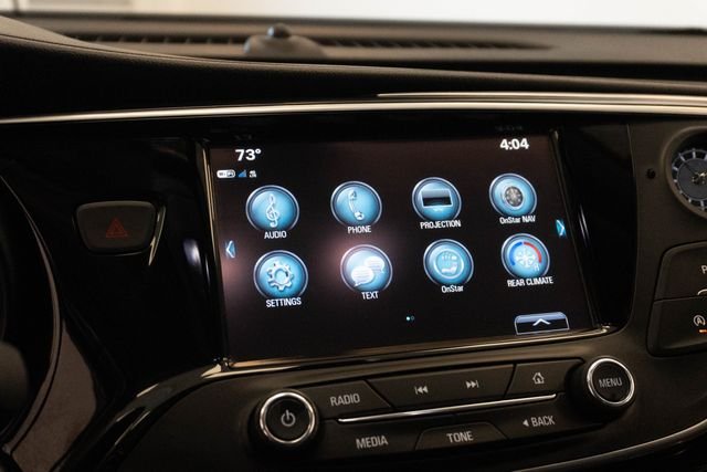 Used 2020 White Buick Essence image 4