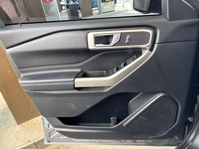 Used 2021 Gray Metallic Ford XLT image 22