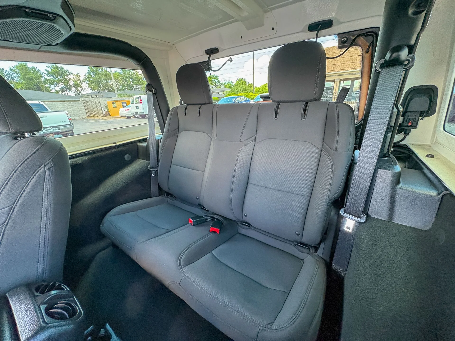 Used 2022 Black Jeep  image 26
