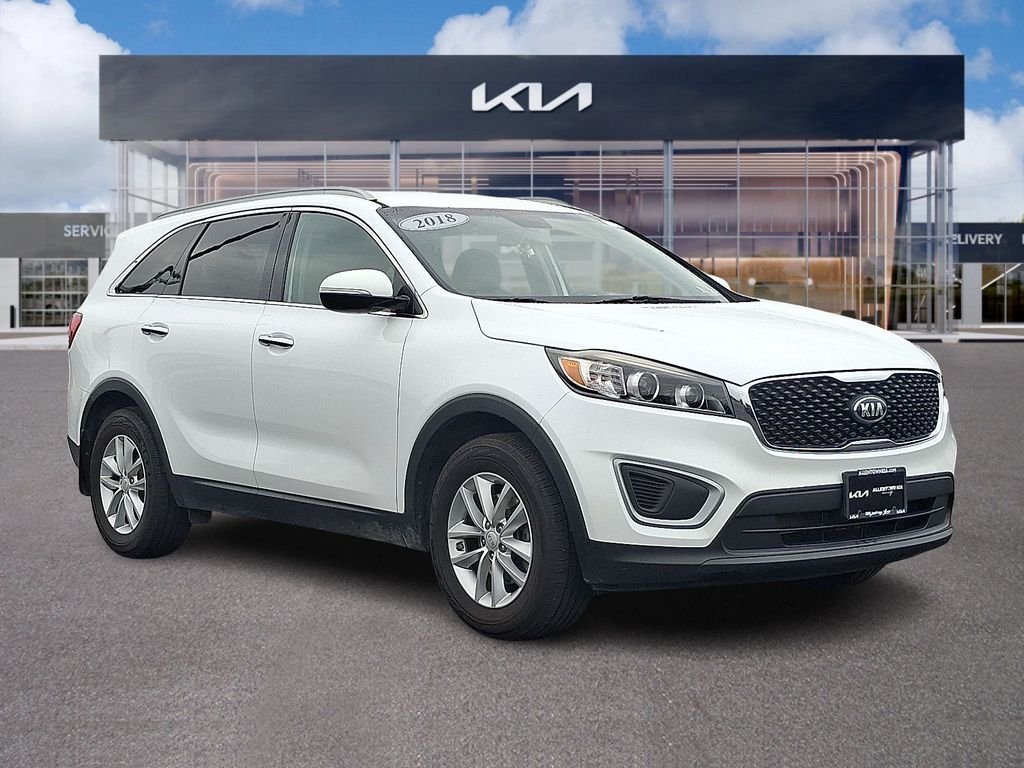 2018 Kia Sorento LX AT's photo