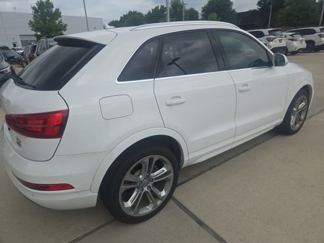 Used 2017  Audi 2.0T Premium Plus image 3