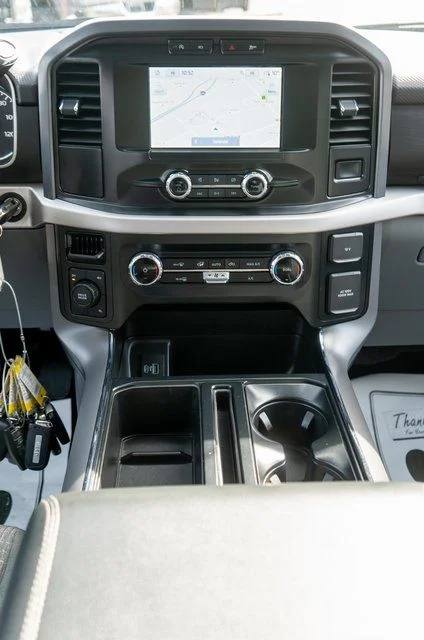 Used 2023 Black Ford XLT image 15