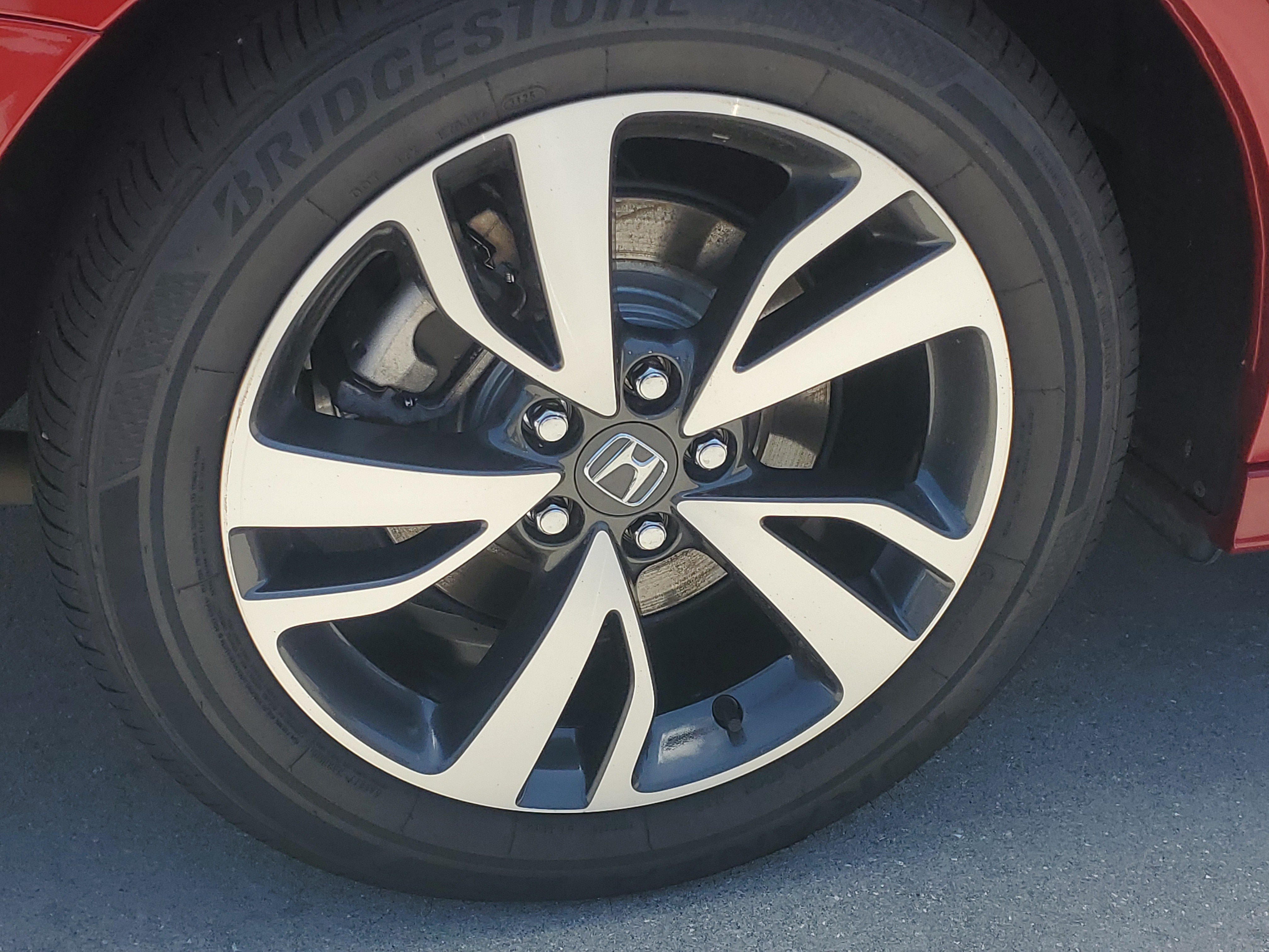 Used 2023  Honda Touring image 8