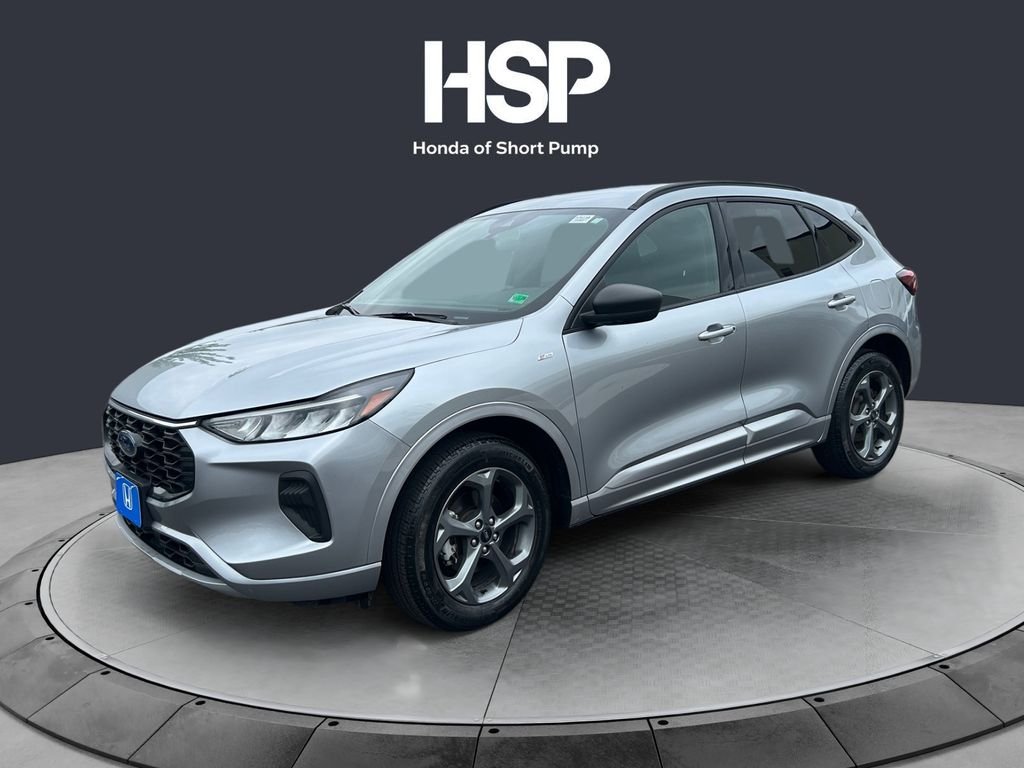 2023 Ford Escape ST-Line AWD's photo