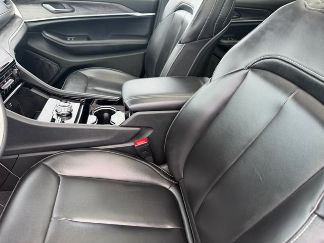Used 2023 White Jeep Limited image 14