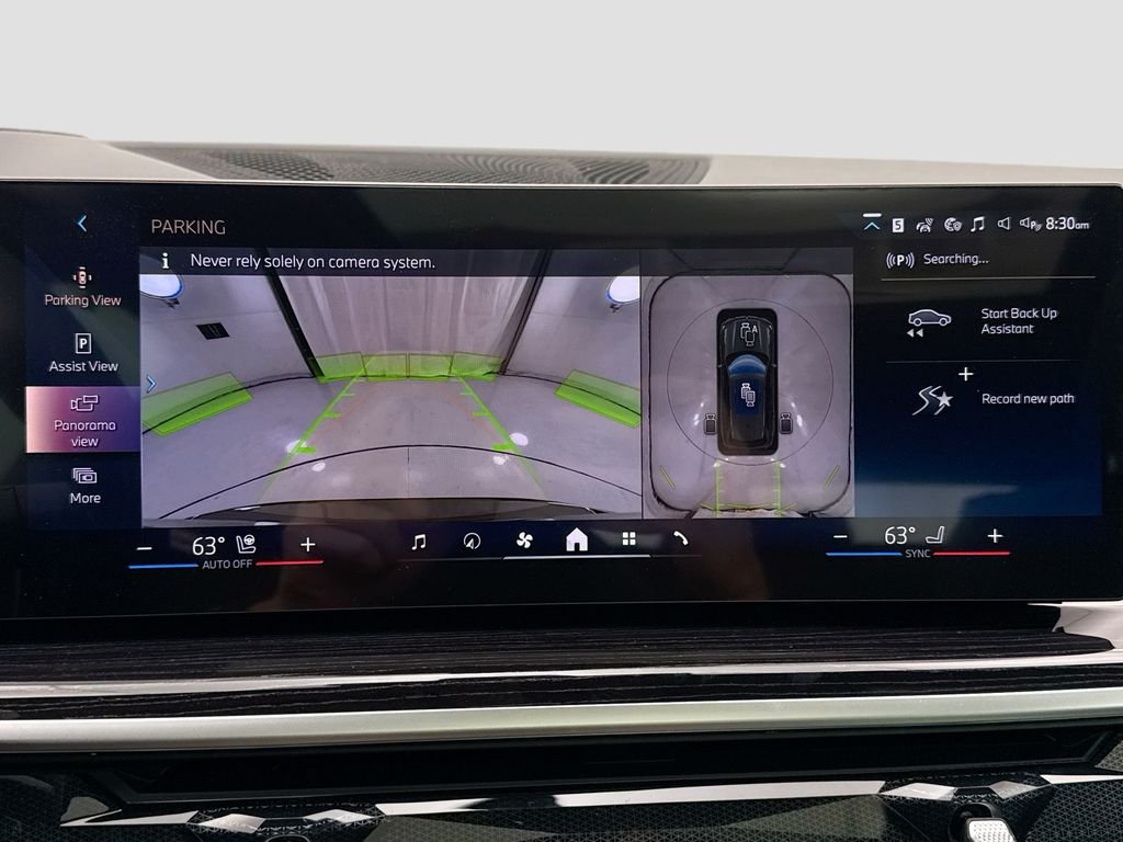 New 2026 Green Metallic BMW xDrive50e image 15