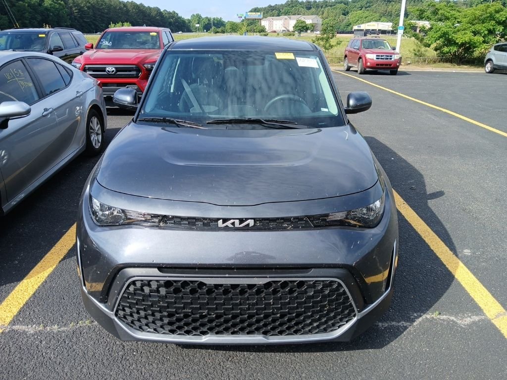 2024 Kia Soul 2.0L LX IVT's photo