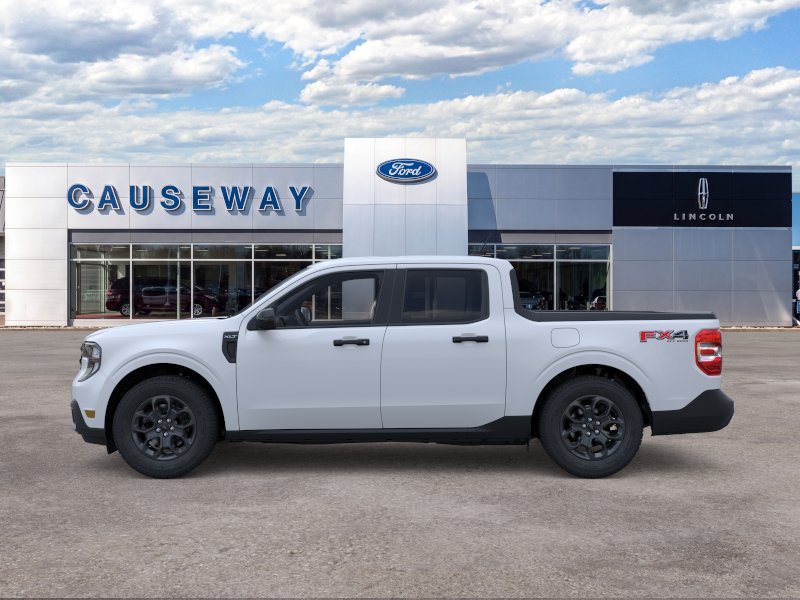 New 2026 Space White Metallic Ford XLT image 3