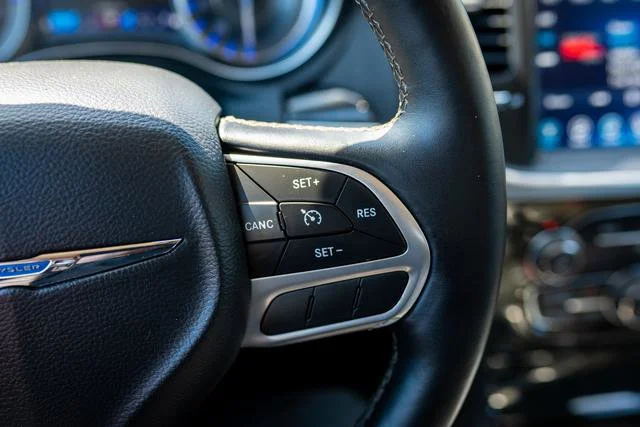 Used 2017 Jazz Blue Pearlcoat Chrysler 300C image 34