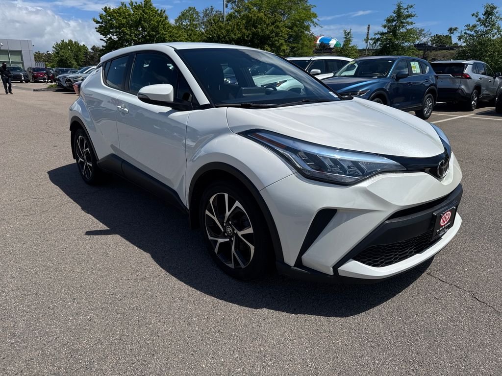 Certified Used 2020 White Toyota XLE image 10