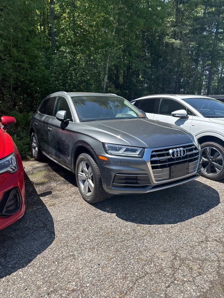 2019 Audi Q5 2.0T quattro S tronic Premium Plus's photo