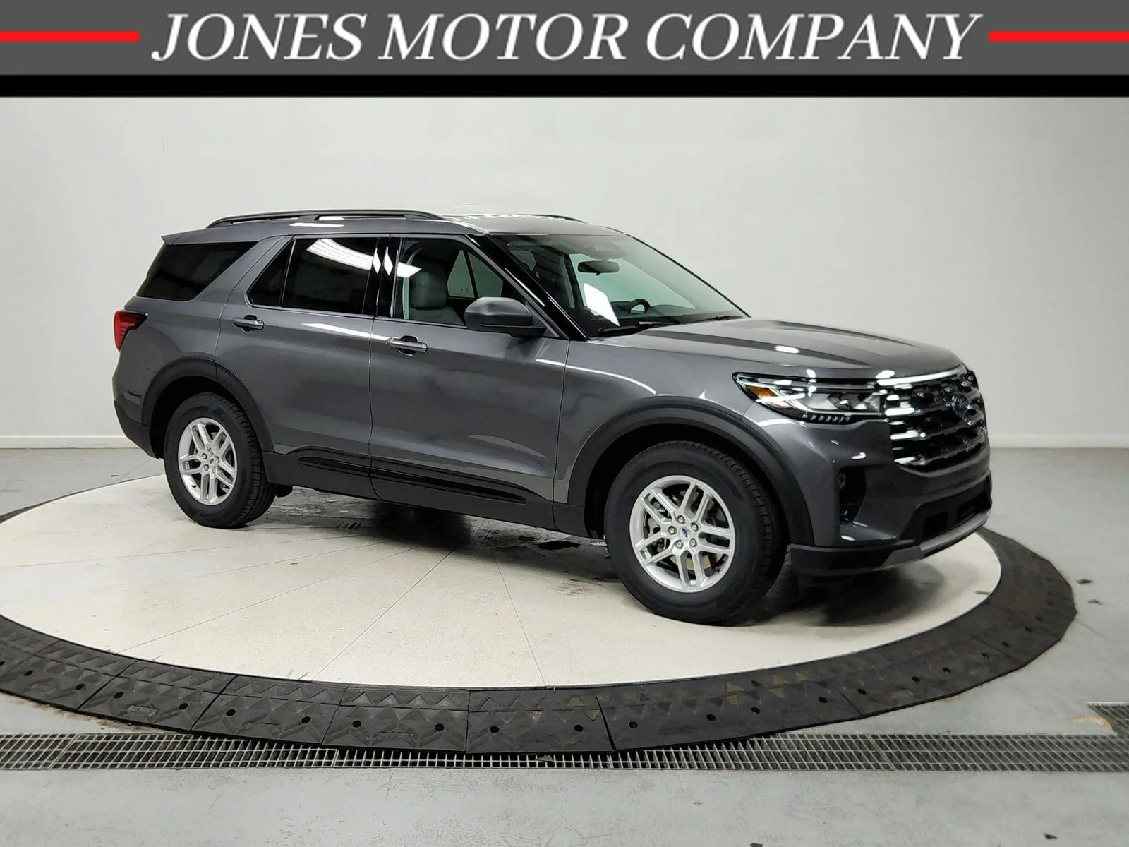 New 2026 Carbonized Gray Metallic Ford Active image 1