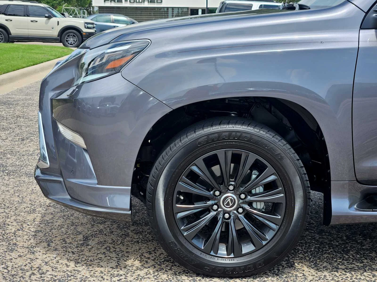 Certified Used 2023 NEBULA GRAY PEARL Lexus Premium image 5