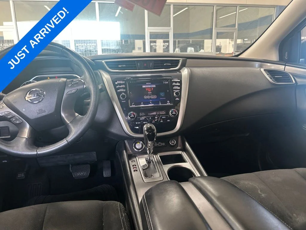 Used 2021 Gun Metallic Nissan SV image 5