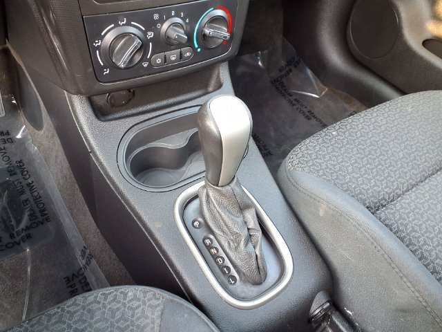Used 2009 Victory Red Pontiac Y image 6