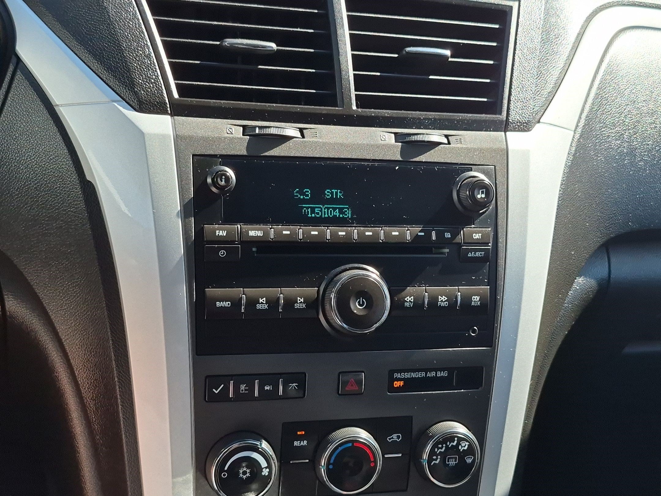 Used 2009 Silver Moss Metallic Chevrolet LT w/1LT image 20