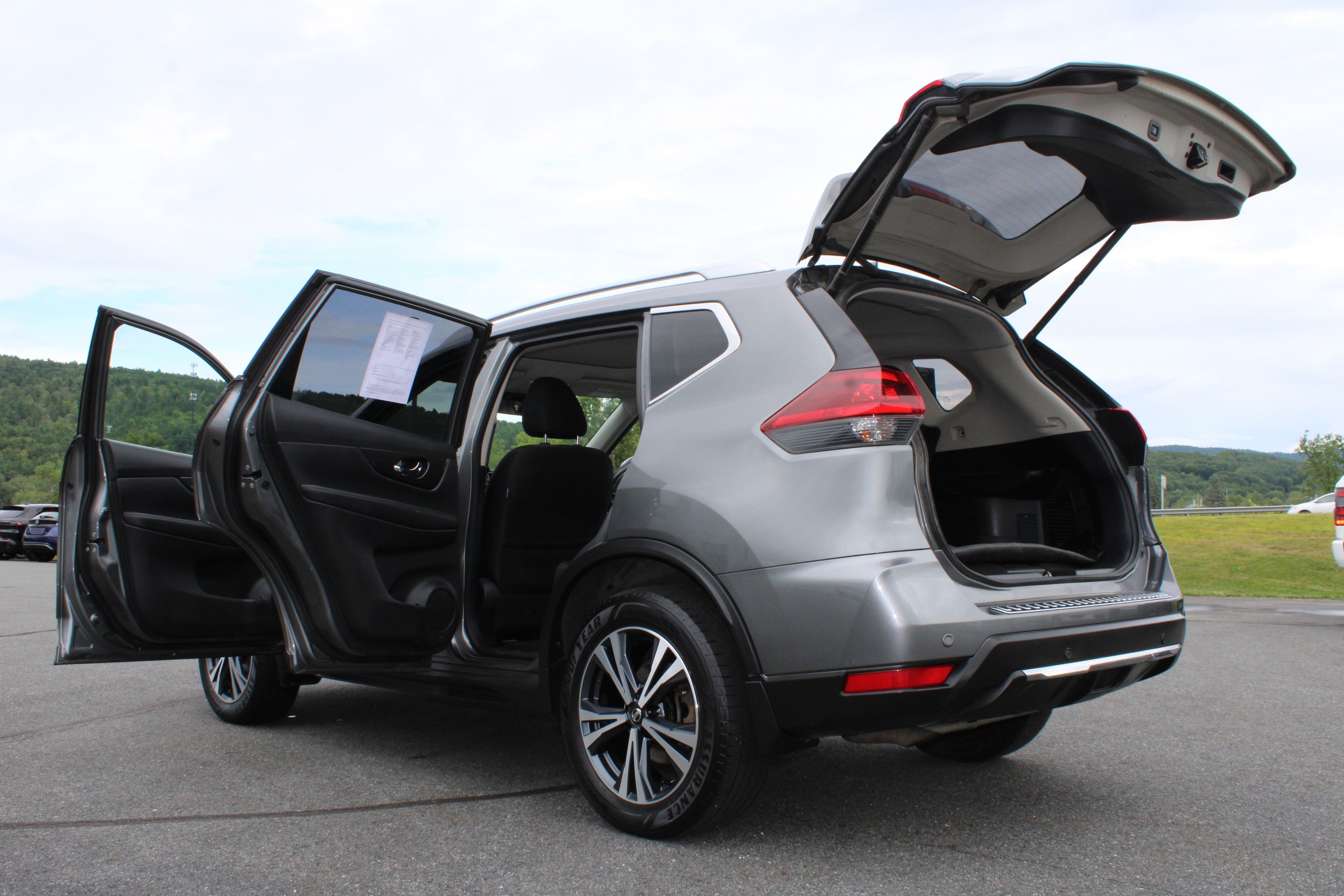 Used 2020 Gun Metallic Nissan SV image 16