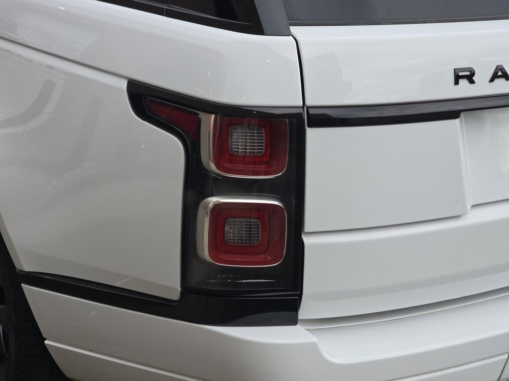 Used 2020 White Land Rover HSE image 36