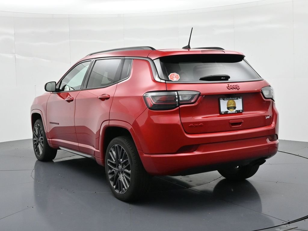 Used 2022 Red Jeep Limited image 7