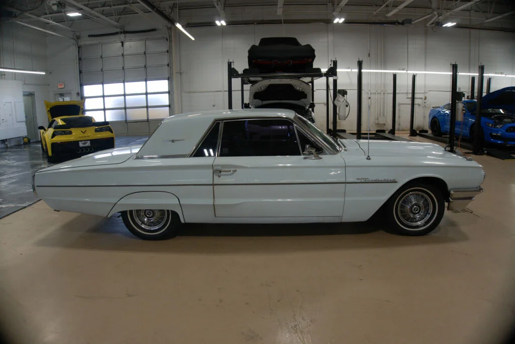 Used 1964 Light blue Ford  image 6