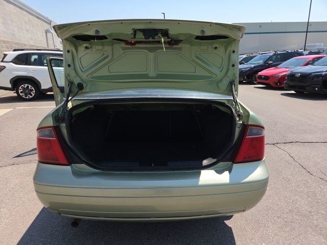 Used 2007 Green Ford S image 16