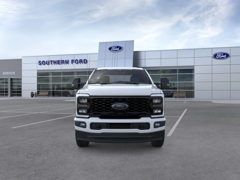 New 2026 Oxford White Ford XLT image 29