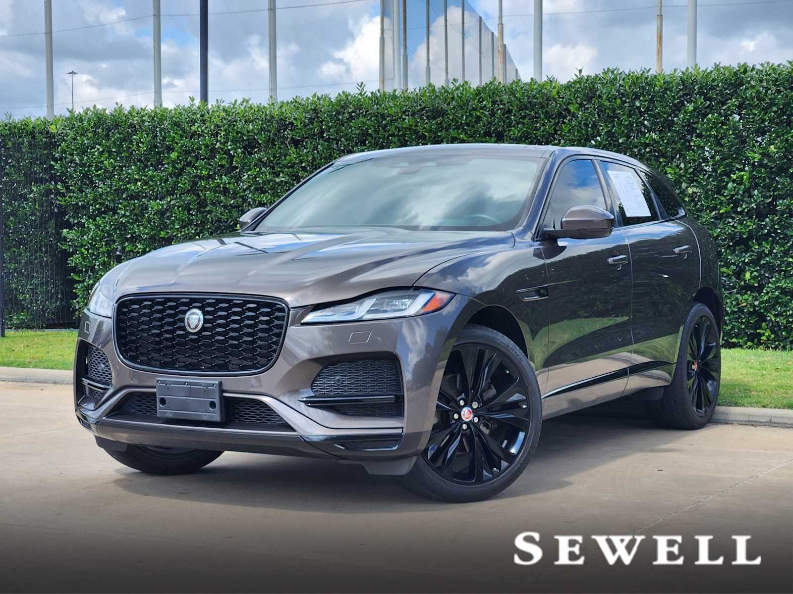 2023 Jaguar F-PACE P250 S's photo
