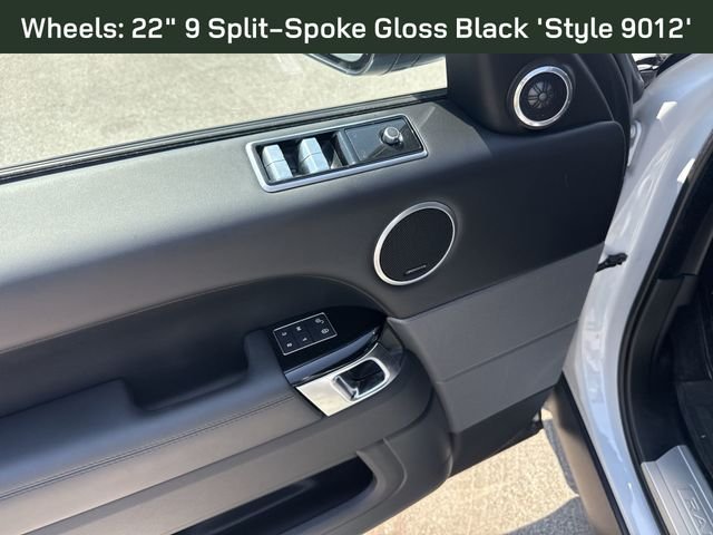 Used 2020 Yulong White Land Rover HSE Dynamic image 12