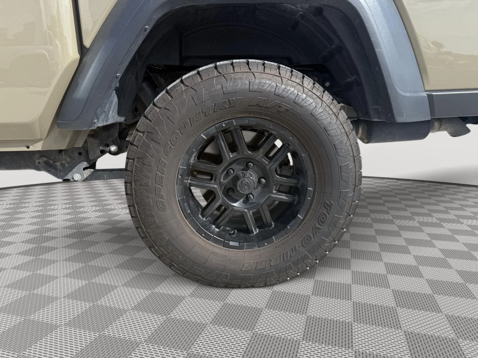 Used 2020 Gator Clearcoat Jeep Sport S image 8
