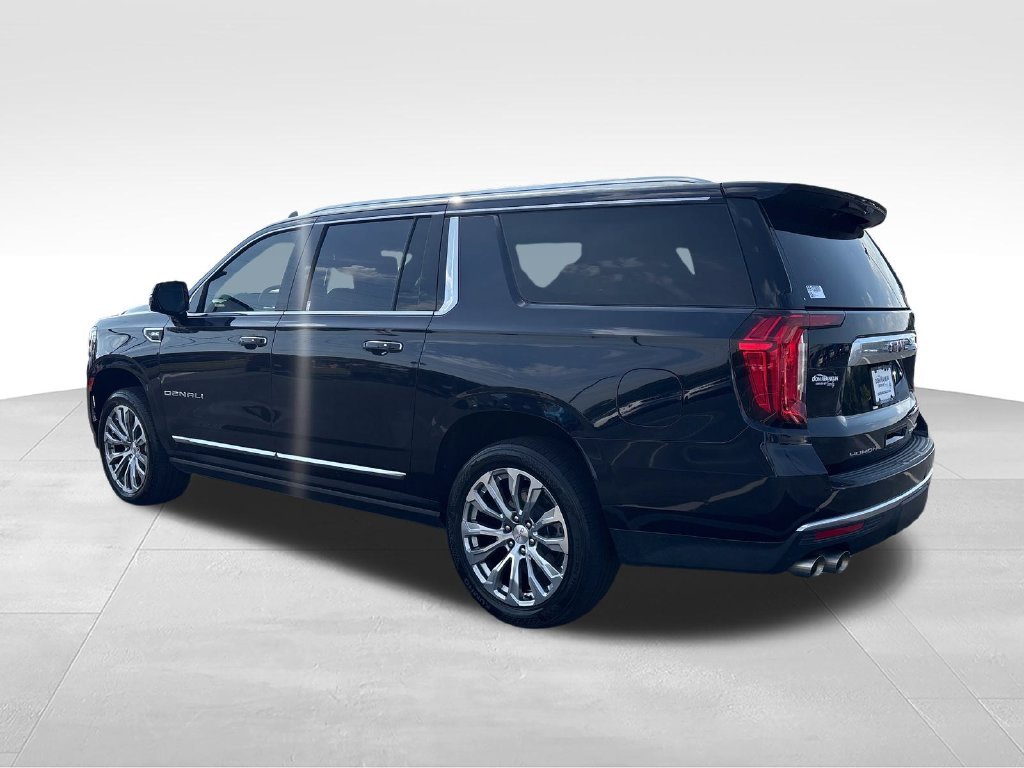Used 2024 Blue GMC Denali image 4