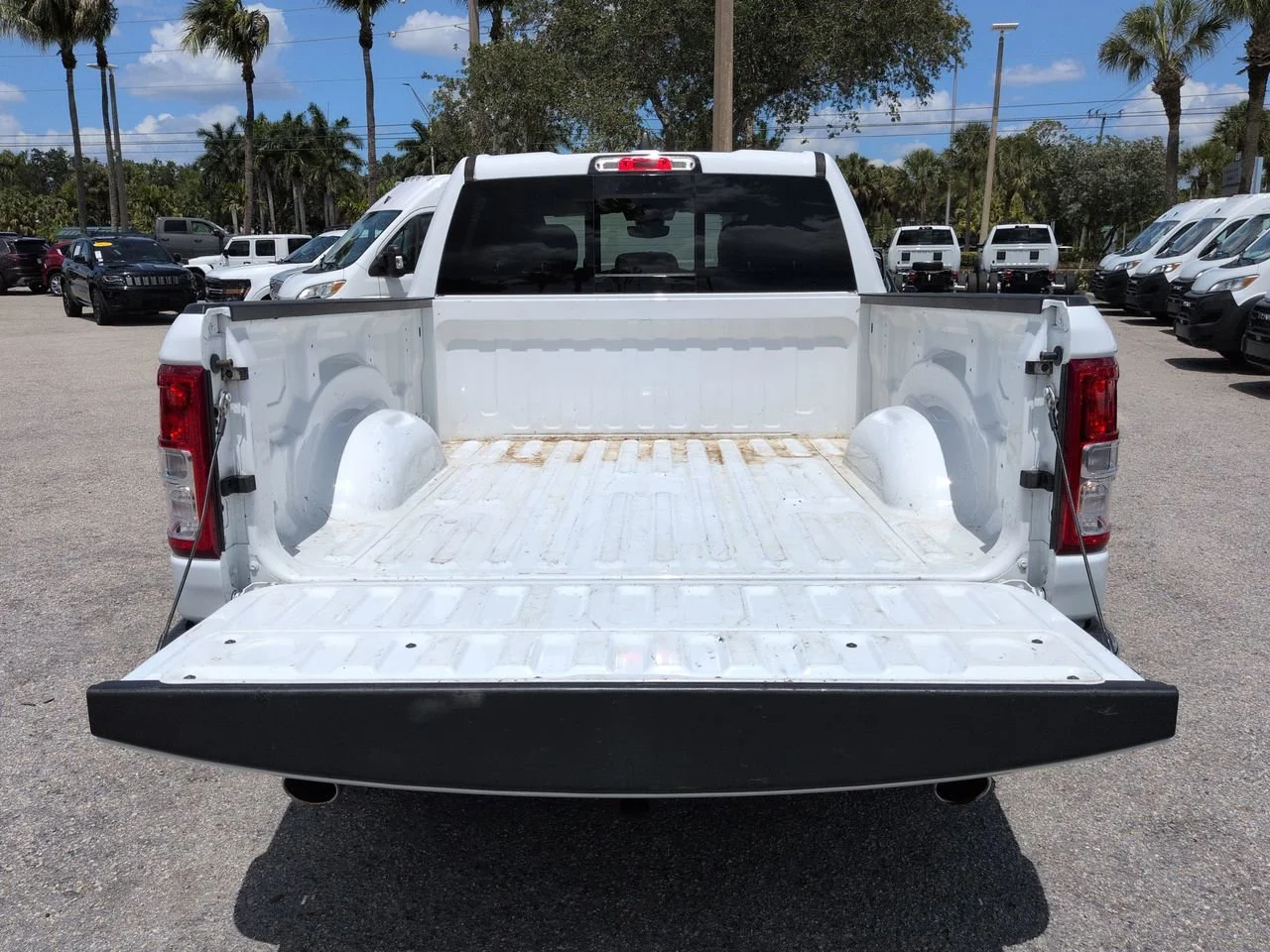 Used 2022 Bright White Clearcoat Ram Big Horn image 13