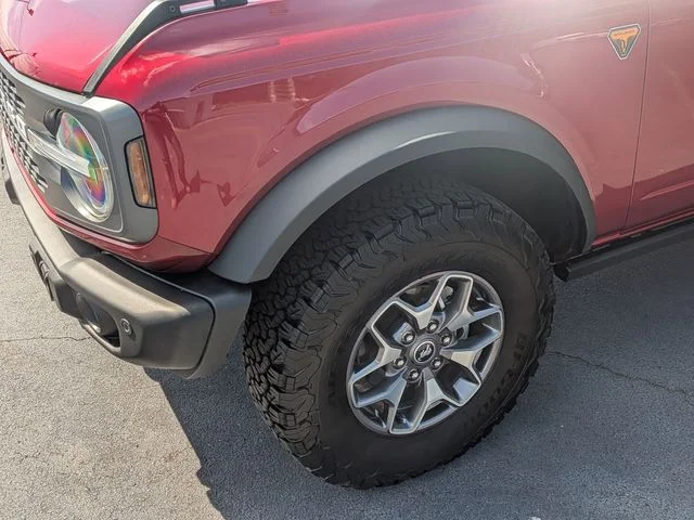Used 2025 Red Ford Badlands image 9