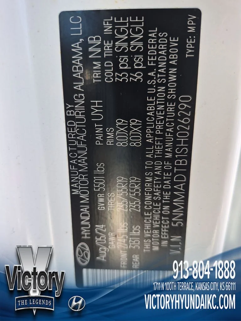 Used 2025 White Genesis 2.5T image 16