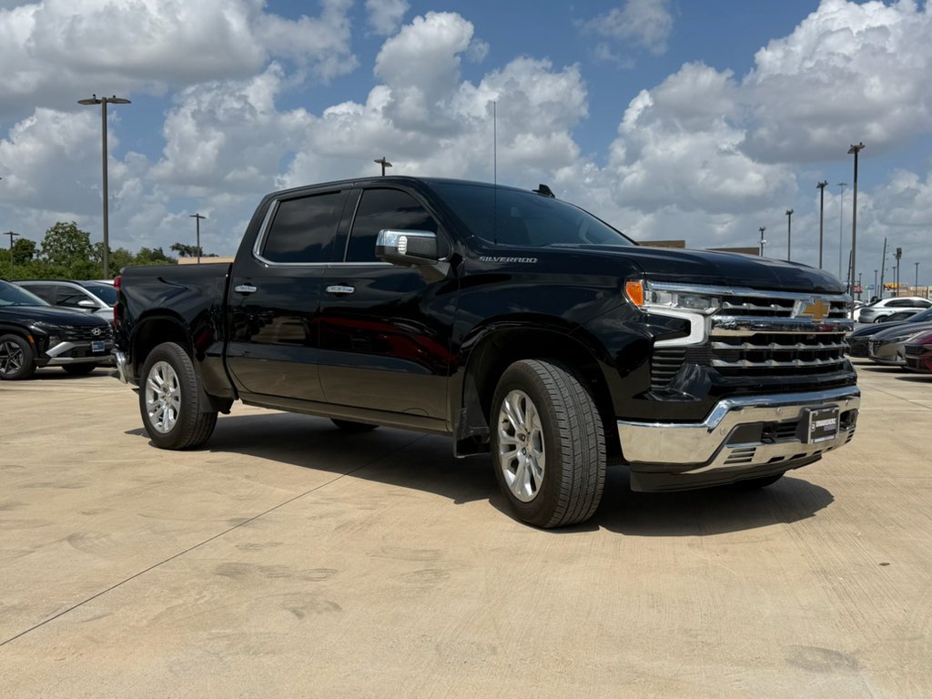 Used 2025 Black Chevrolet LTZ image 9