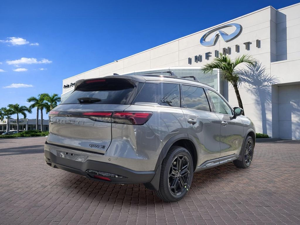 New 2027 GRAPHITE SHADOW INFINITI Sport AWD image 7
