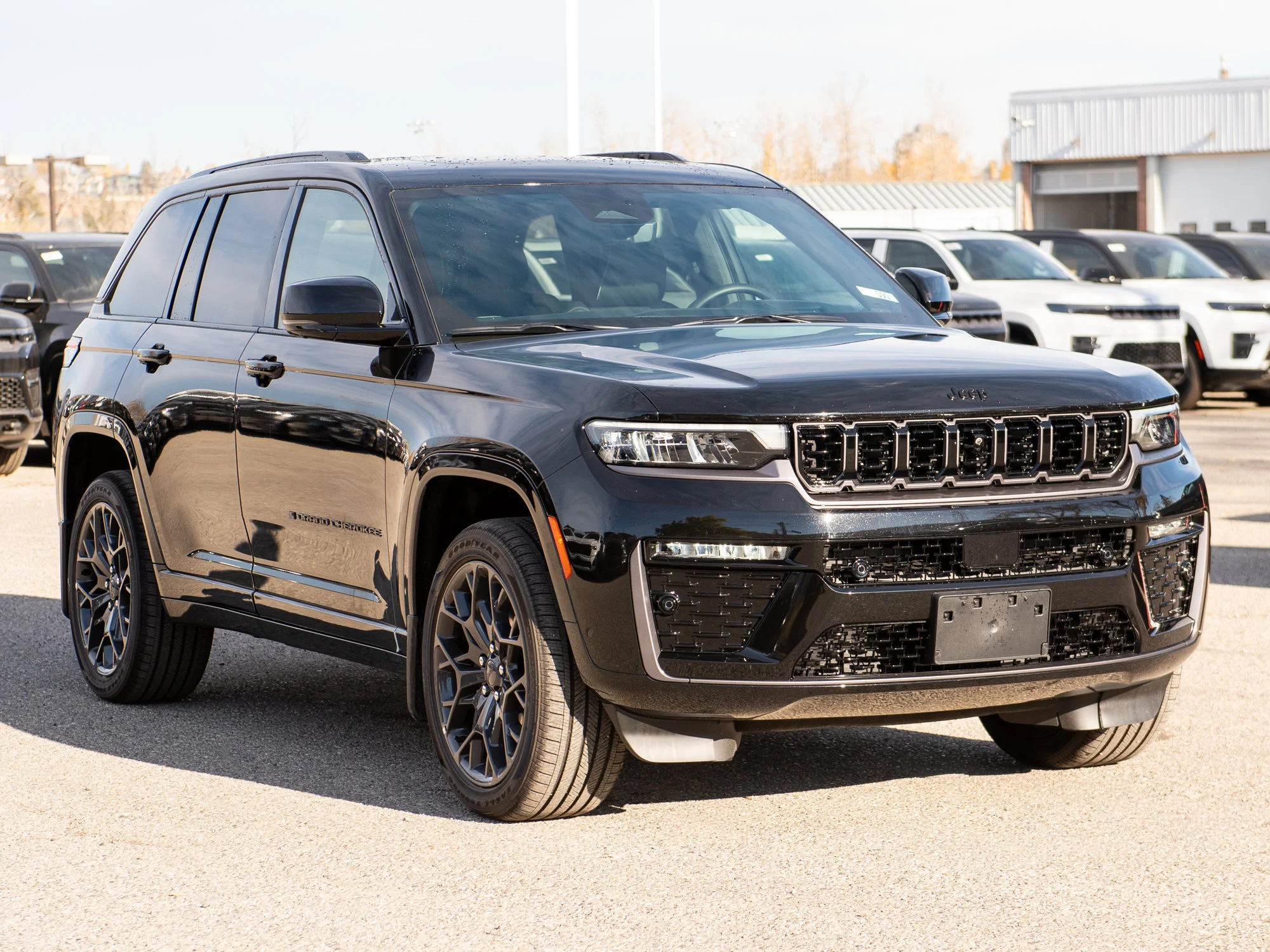 New 2026 Black Jeep Summit* 4x4, Night Vision, Massage Seats, Head-Up Display image 7