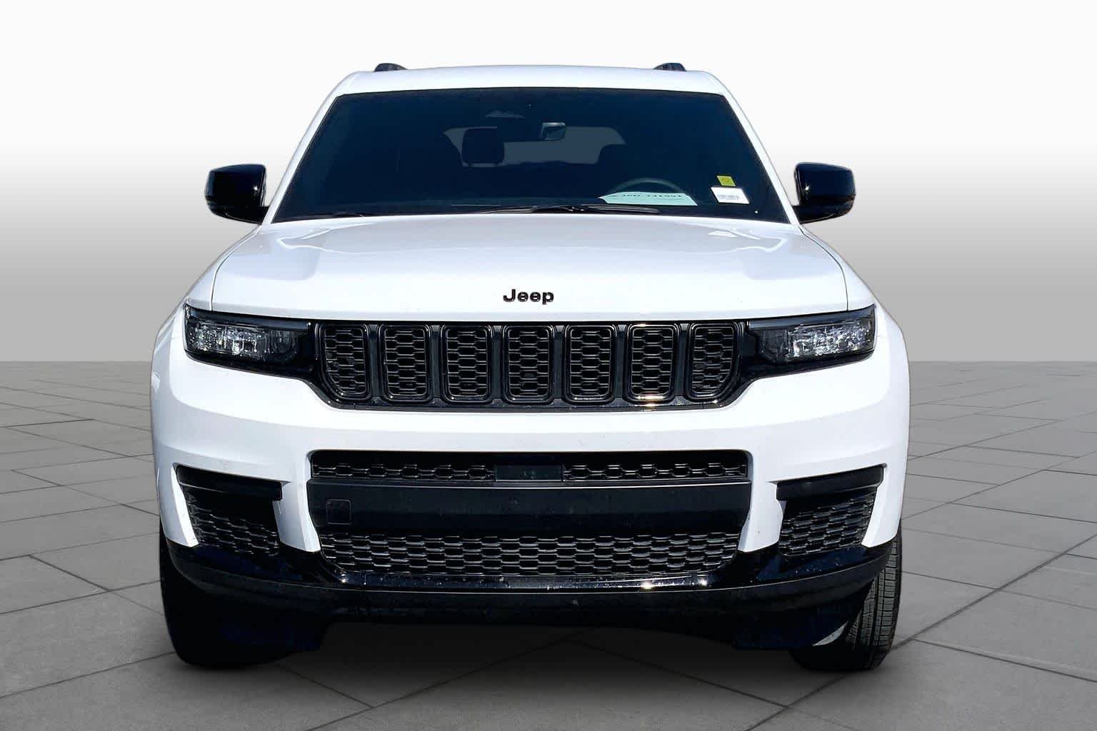 Used 2025 Bright White Clearcoat Jeep Altitude image 4