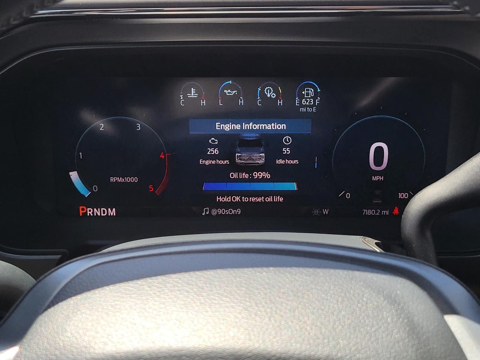 Used 2024 Oxford White Ford Lariat image 33