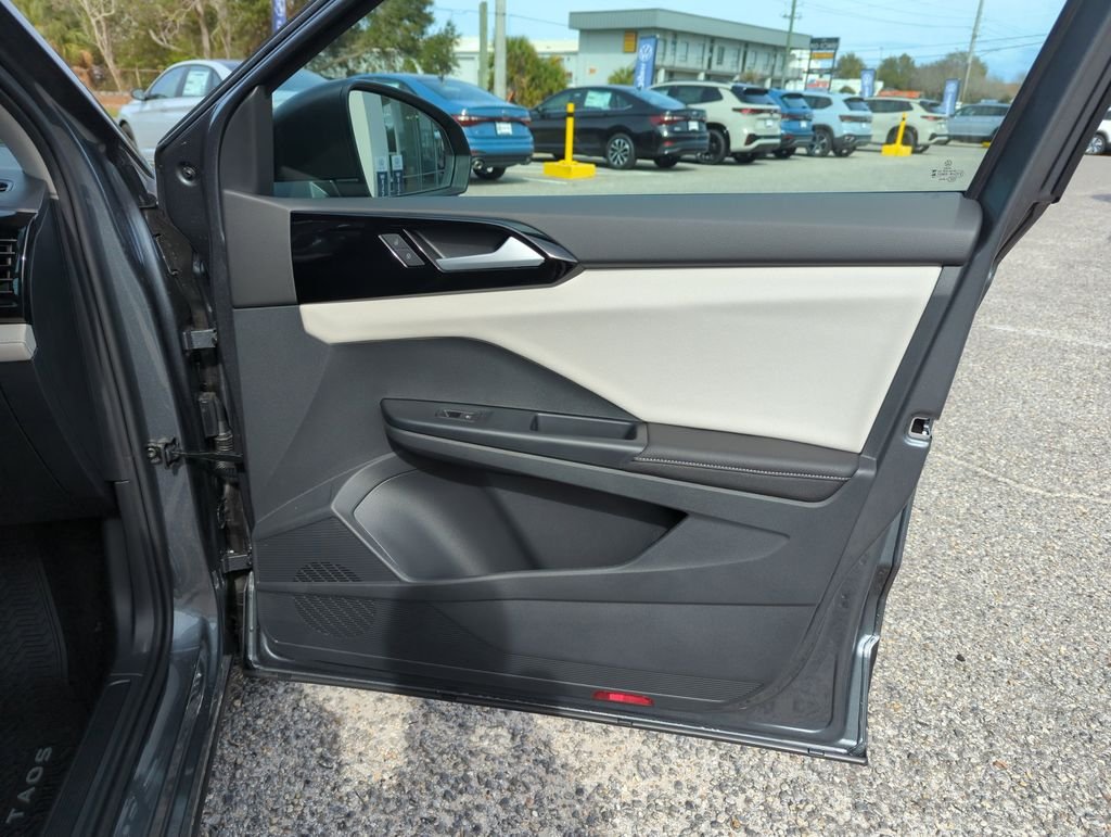 New 2026 Gray Volkswagen 1.5T S image 31