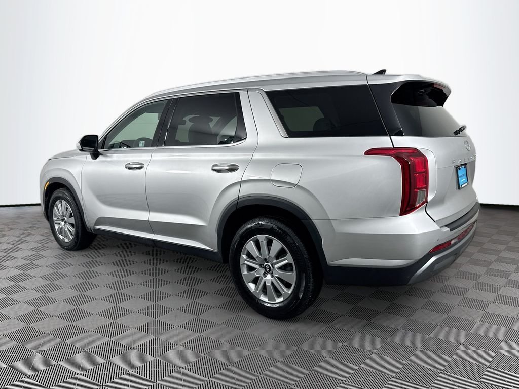 Certified Used 2025 Silver Hyundai SEL image 13