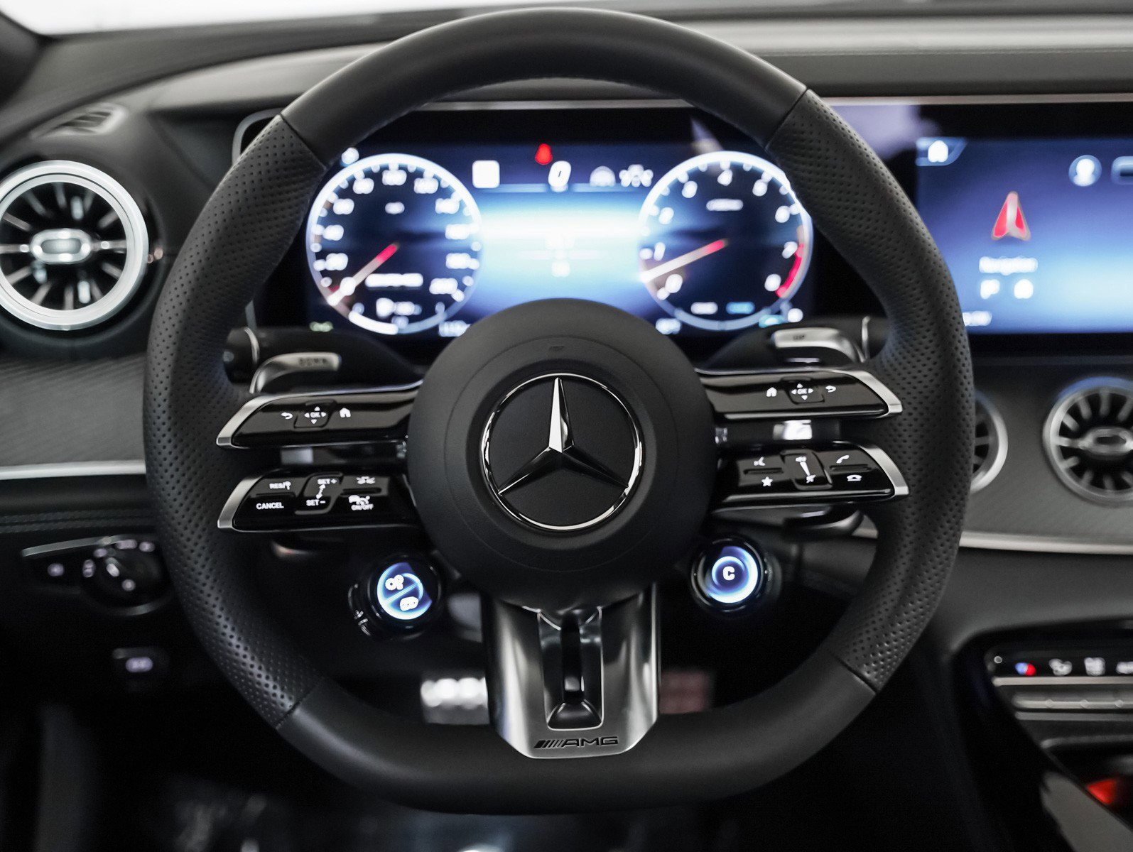 New 2026 MANUFAKTUR Moonlight White Metallic Mercedes-Benz AMG® GT 53 4-Door Coupe image 16