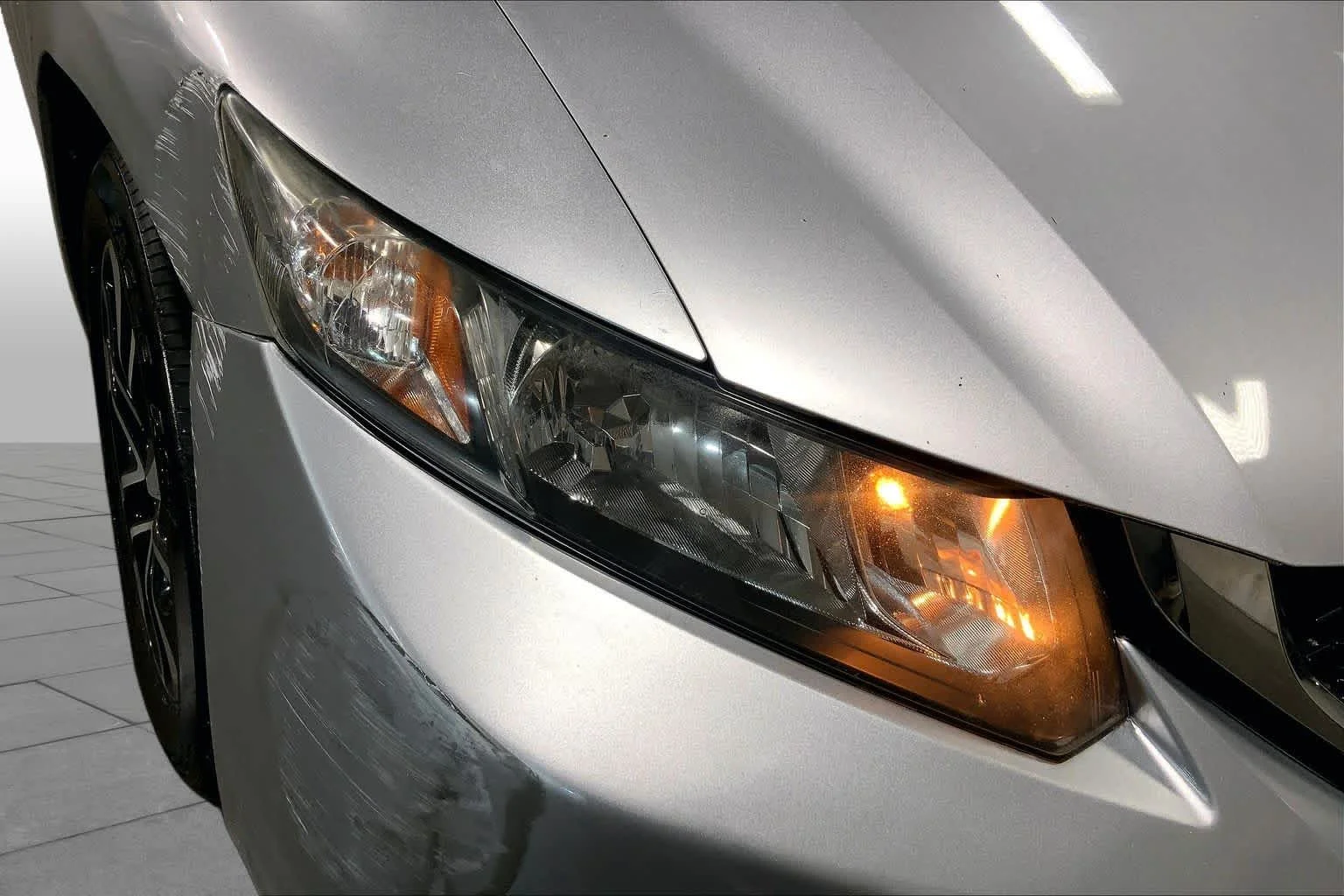 Used 2015 Alabaster Silver Metallic Honda EX image 28