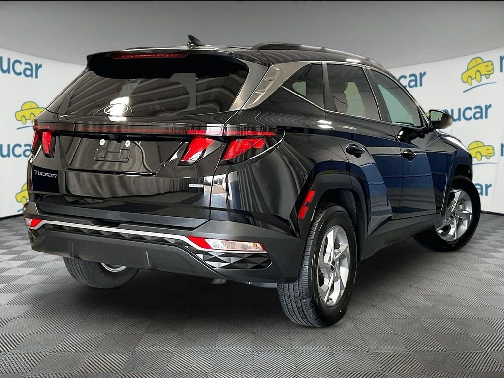 Used 2024 Black Hyundai SEL image 6